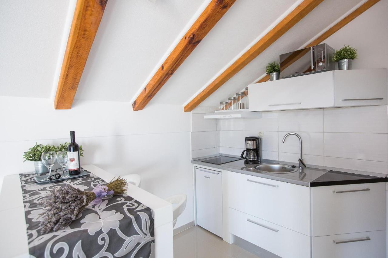 Mediterranean Sunset Apartments ซัฟทัท ภายนอก รูปภาพ