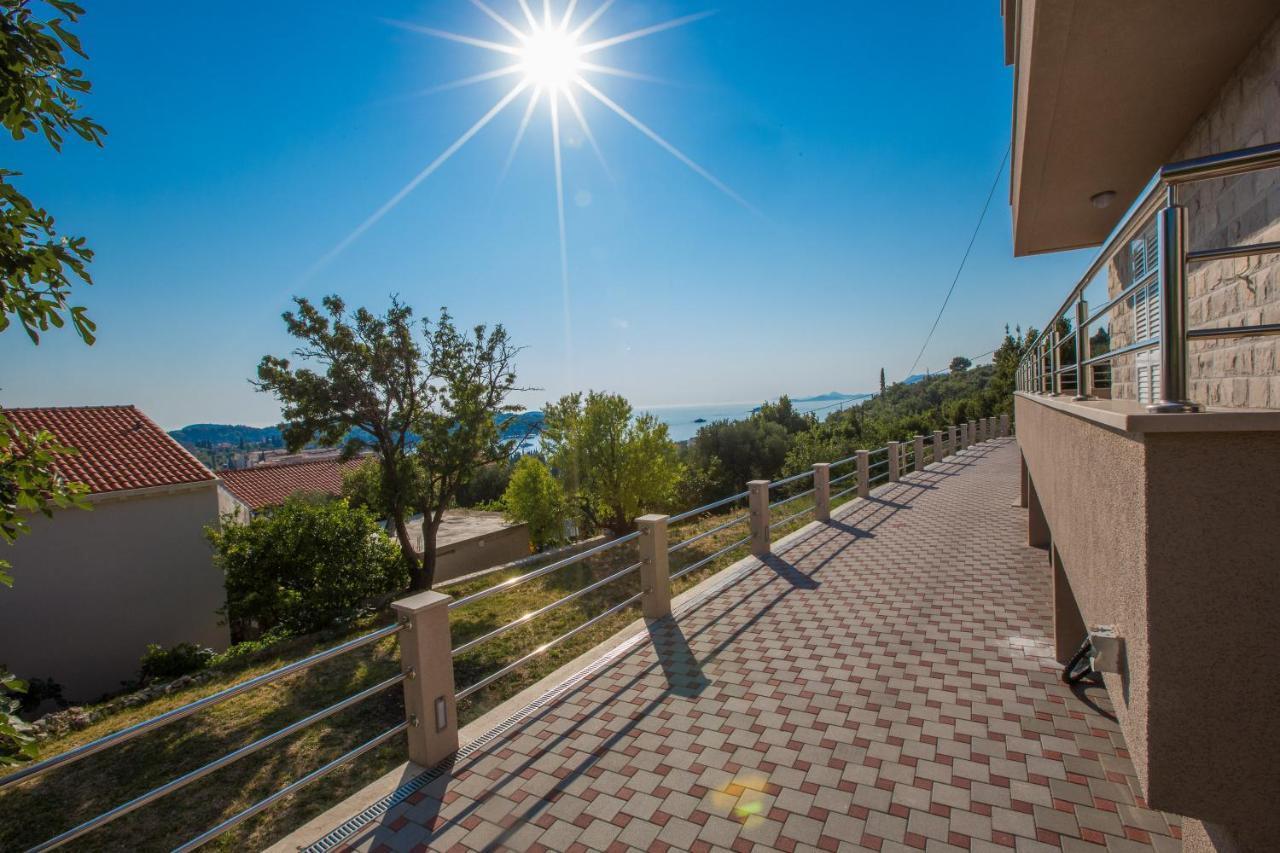 Mediterranean Sunset Apartments ซัฟทัท ภายนอก รูปภาพ