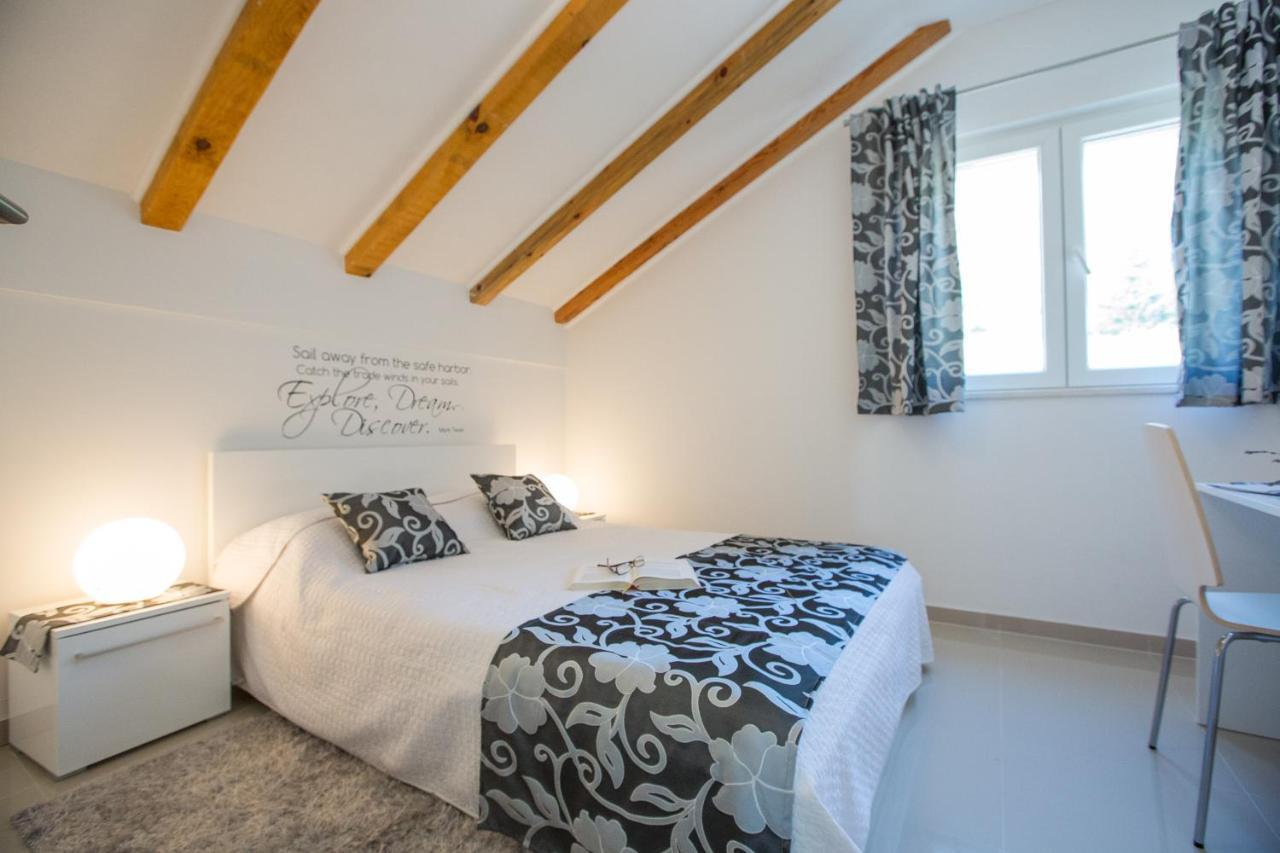 Mediterranean Sunset Apartments ซัฟทัท ภายนอก รูปภาพ
