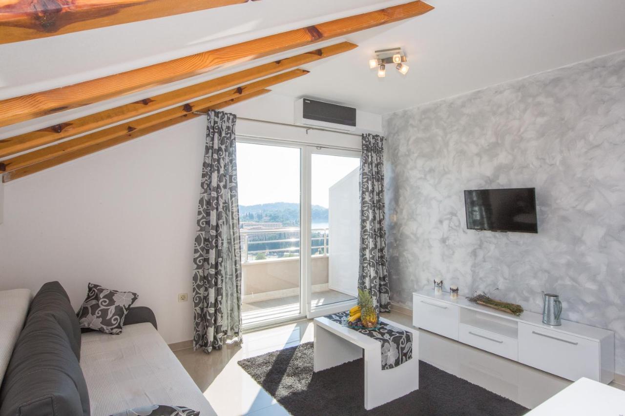 Mediterranean Sunset Apartments ซัฟทัท ภายนอก รูปภาพ